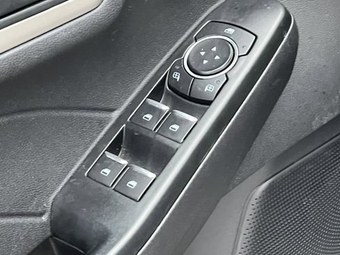 Certified 2022 Ford Escape SE w/ Convenience Package image 14