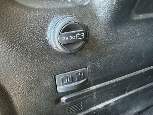 Used 2023 Jeep Wrangler Unlimited Sahara w/ Cold Weather Group AWD/4WD image 25