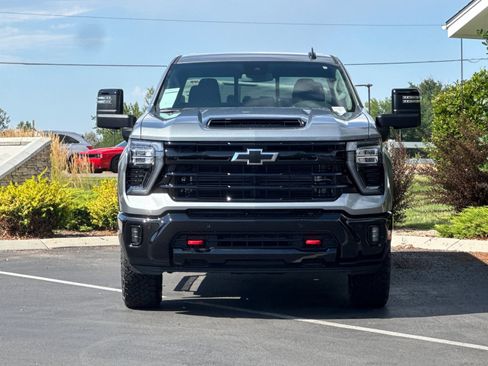 New 2026 Chevrolet Silverado 3500 LT w/ Trail Boss Package AWD/4WD image 9