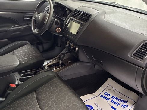 Used 2024 Mitsubishi Outlander Sport AWD image 27