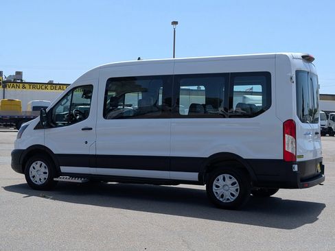 Used 2023 Ford E-Transit Medium Roof RWD image 16