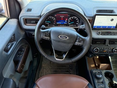 Used 2022 Ford Maverick Lariat w/ Lariat Luxury Package image 9