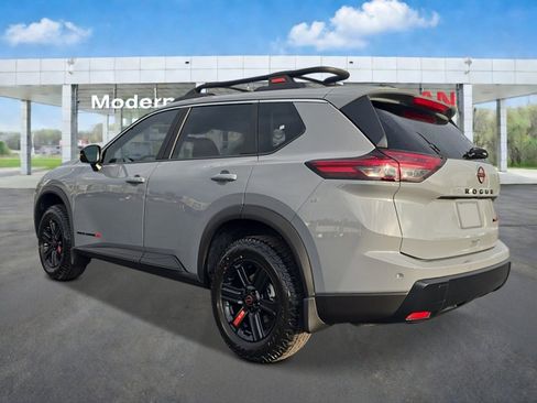 New 2026 Nissan Rogue SV image 3