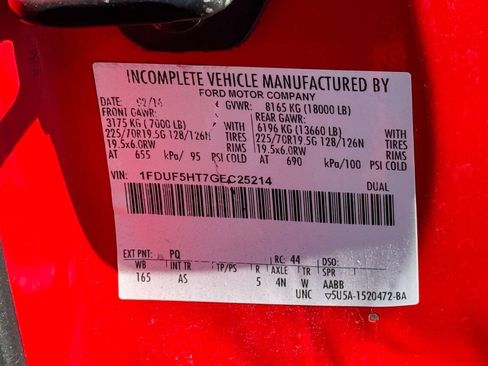 Used 2016 Ford F550 4x4 Regular Cab Super Duty w/ Power Equipment Group image 27