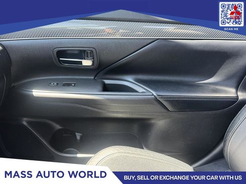 Used 2019 Mitsubishi Outlander SEL AWD/4WD image 13