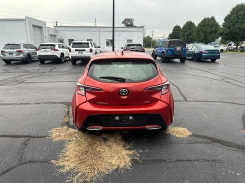 Used 2019 Toyota Corolla XSE FWD image 6