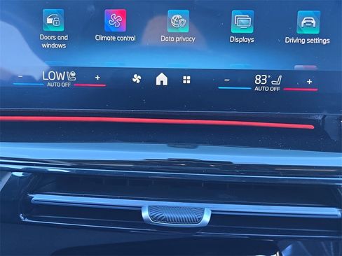 Used 2025 BMW X1 xDrive28i image 26