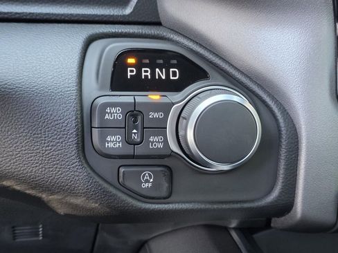 New 2026 RAM 1500 Big Horn AWD/4WD image 22
