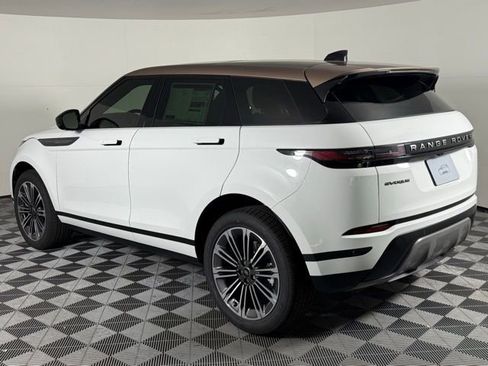 Used 2026 Land Rover Range Rover Evoque S AWD/4WD image 4