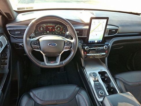 Used 2022 Ford Explorer ST w/ Equipment Group 401A image 14