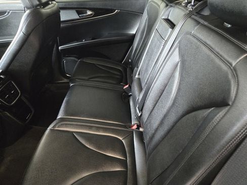 Used 2023 Lincoln Nautilus AWD w/ Premium Package image 16