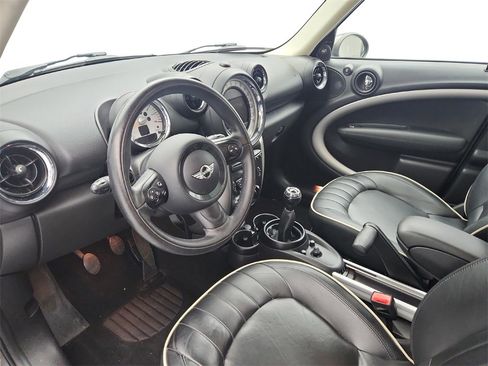 Used 2014 MINI Cooper Countryman image 10