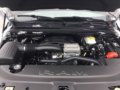 New 2026 RAM 1500 Big Horn AWD/4WD image 13