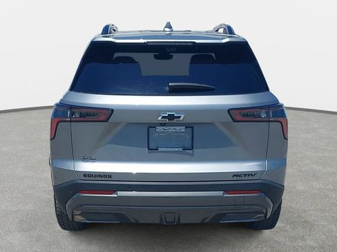 Used 2025 Chevrolet Equinox ACTIV w/ Safety and Technology Package FWD image 6
