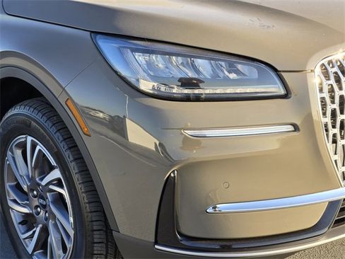 New 2025 Lincoln Corsair FWD w/ Equipment Group 101A image 8