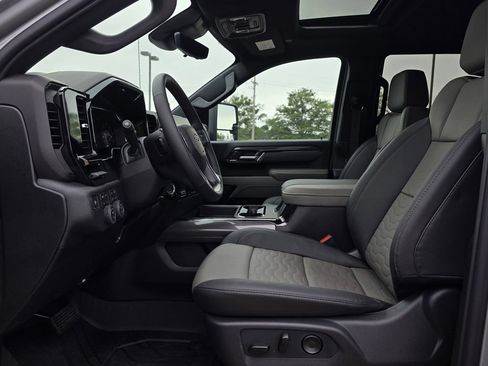 New 2026 Chevrolet Silverado 2500 ZR2 AWD/4WD image 34