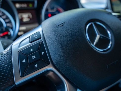 Used 2017 Mercedes-Benz G 63 AMG 4MATIC image 27
