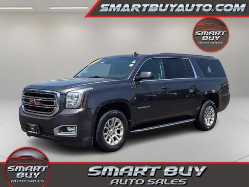 Used 2018 GMC Yukon XL SLT w/ Open Road Package AWD/4WD image 1
