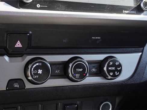 Used 2023 Toyota Tacoma SR image 23