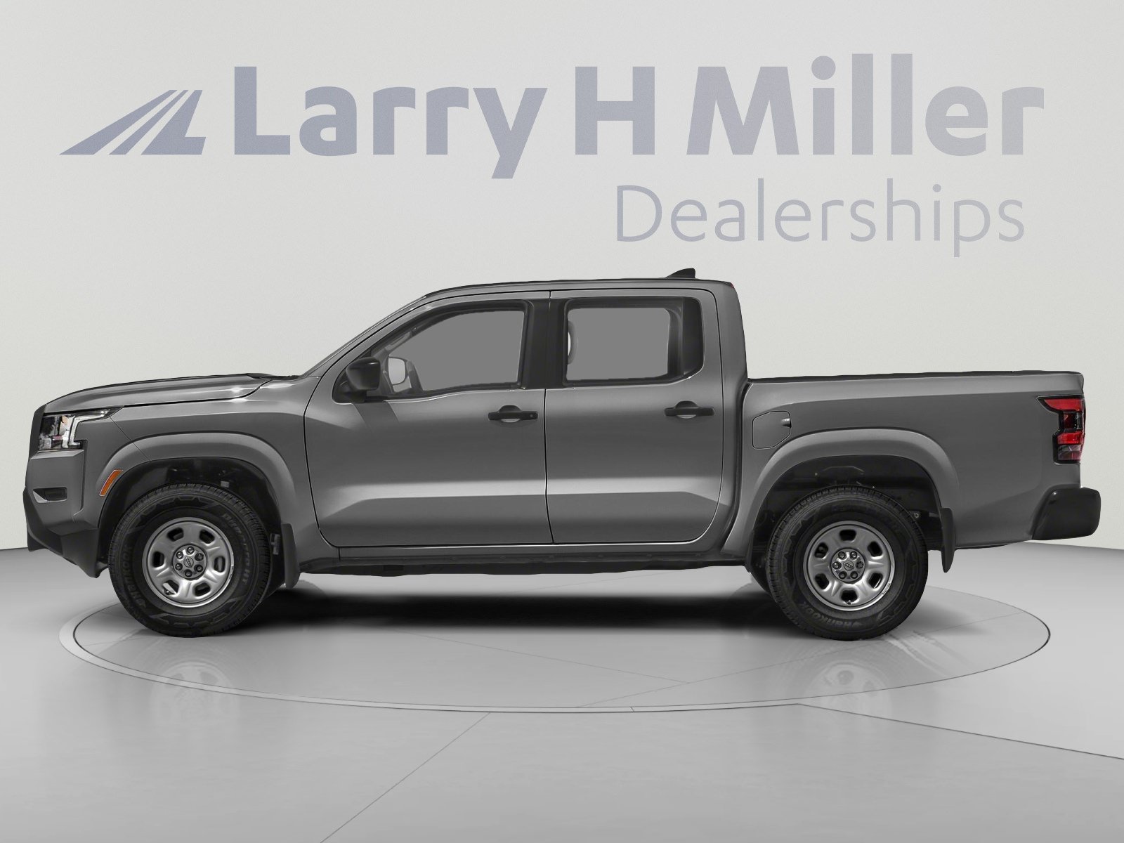 Used 2023 Nissan Frontier S w/ Technology Package AWD/4WD image 3