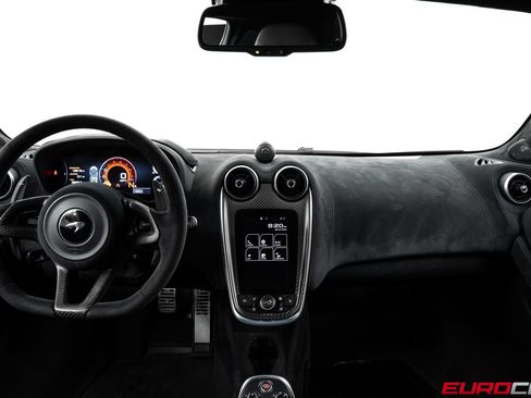Used 2019 McLaren 600LT RWD image 33
