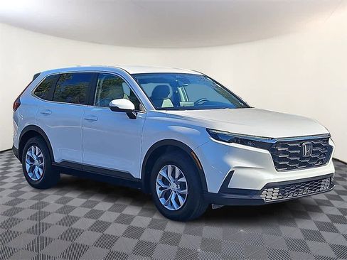 Used 2025 Honda CR-V LX image 3