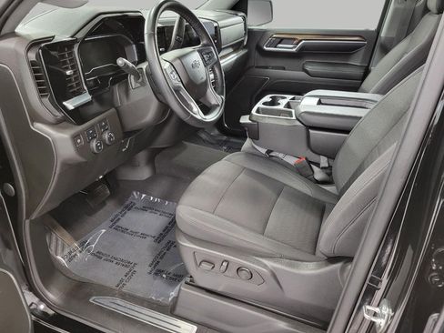 Used 2023 Chevrolet Silverado 1500 LT image 10