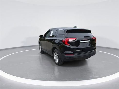 Used 2022 GMC Terrain SLE w/ Fleet Convenience Package image 9