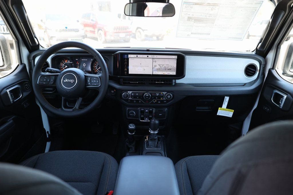 Used 2024 Jeep Wrangler Unlimited Sport AWD/4WD image 24