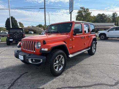 Used 2019 Jeep Wrangler Unlimited Sahara image 1