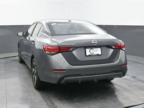 Used 2024 Nissan Sentra SV FWD image 5