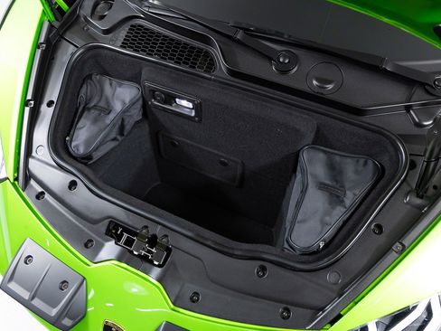 Used 2024 Lamborghini Huracan Sterrato image 16