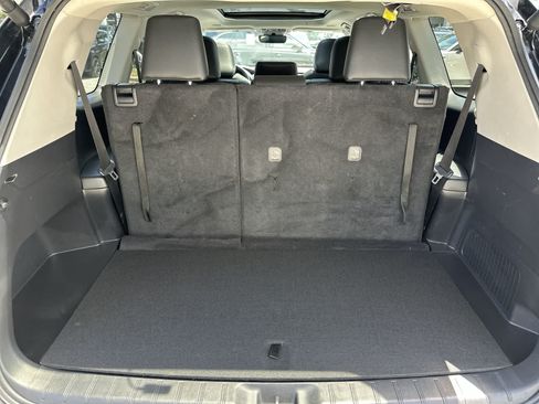 Used 2024 Toyota Grand Highlander FWD image 17