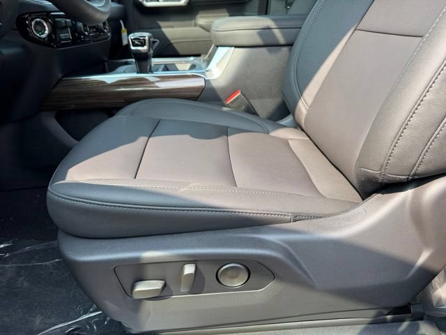 New 2026 Chevrolet Silverado 1500 RST w/ RST All Star Premium Package AWD/4WD image 18