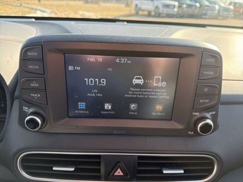 Used 2018 Hyundai Kona SE image 20