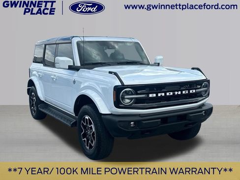 Certified 2025 Ford Bronco Outer Banks AWD/4WD image 3