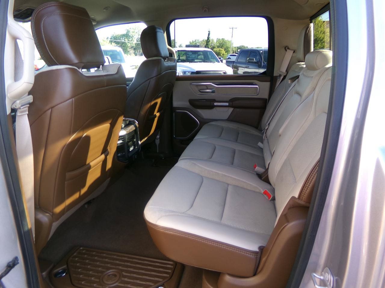 Used 2019 RAM 1500 Laramie AWD/4WD image 42