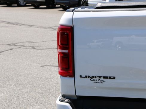 Used 2025 RAM 1500 Limited AWD/4WD image 6