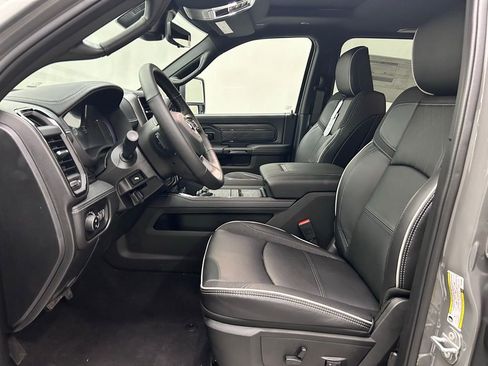 New 2026 RAM 2500 Limited AWD/4WD image 12
