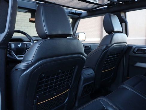 Used 2021 Ford Bronco Badlands image 26