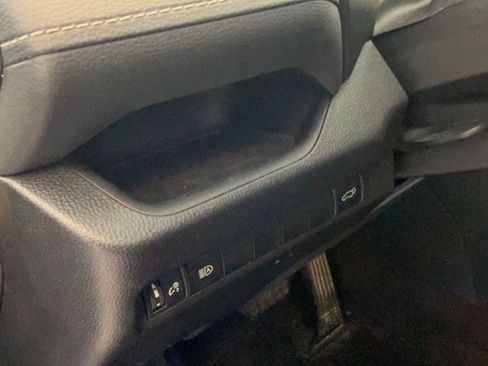 Certified 2025 Toyota RAV4 XLE Premium FWD image 20