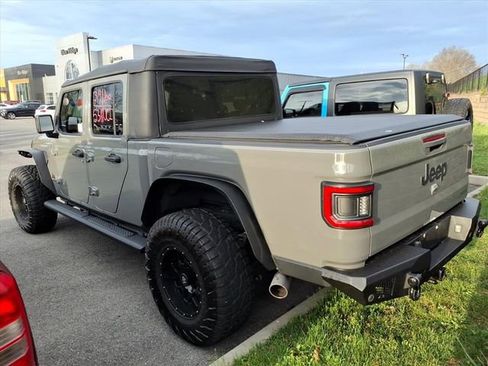 Used 2020 Jeep Gladiator Sport w/ Quick Order Package 24S image 8