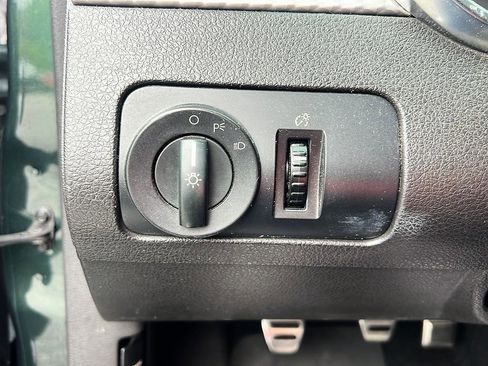 Used 2008 Ford Mustang GT Premium RWD image 26