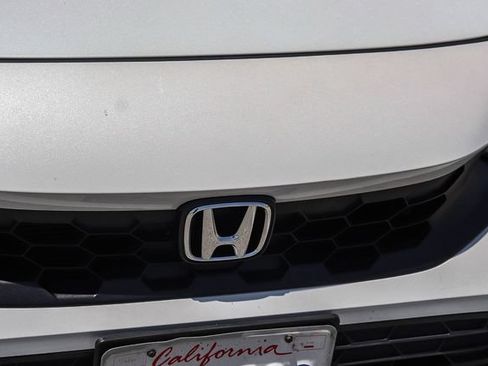 Used 2024 Honda Civic EX-L image 6