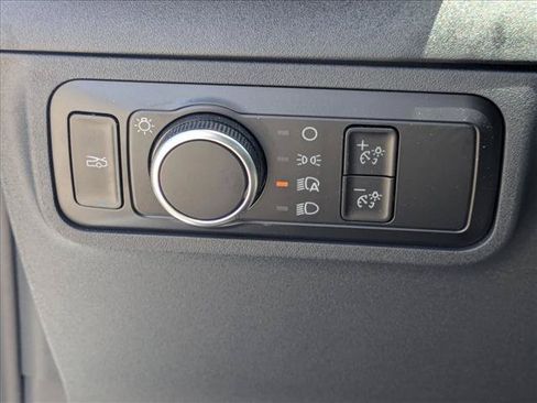 Used 2025 Ford Mustang Coupe RWD image 12