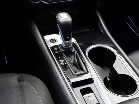 Used 2022 Nissan Altima 2.5 SV w/ SV Premium Package image 15