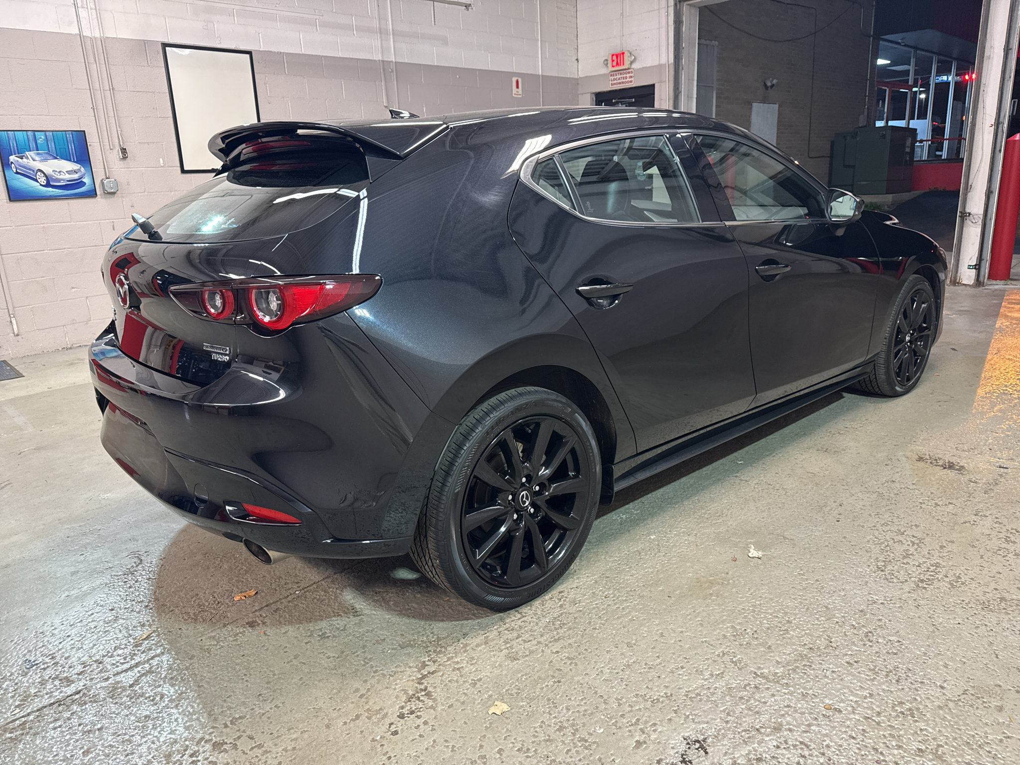 Used 2022 MAZDA MAZDA3 s AWD/4WD image 8