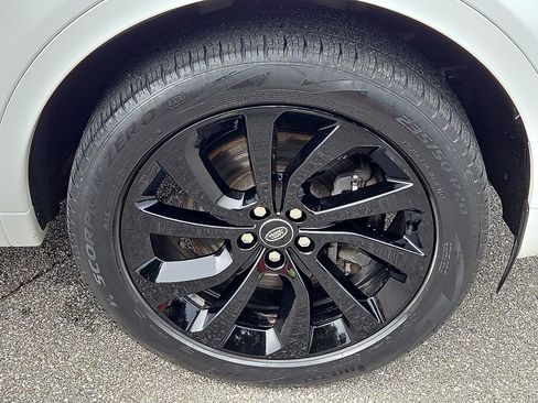 Used 2021 Land Rover Discovery Sport SE R-Dynamic AWD/4WD image 7
