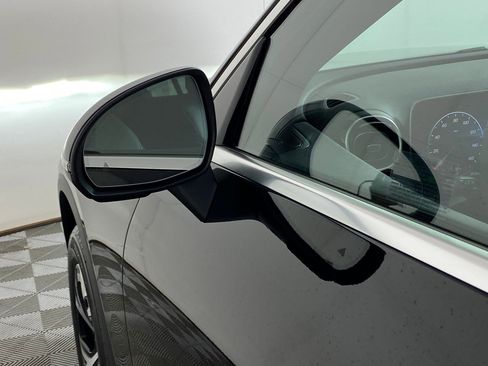 Used 2026 Mercedes-Benz GLC 350e 4MATIC image 22