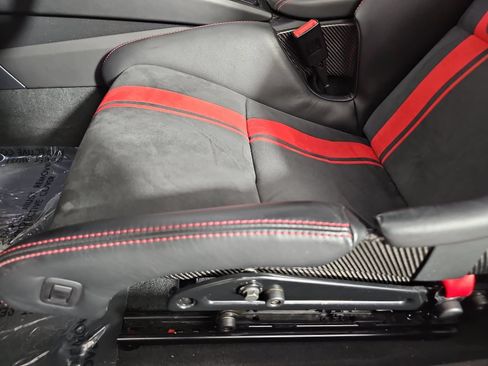 Used 2018 Porsche 911 GT3 RWD image 26